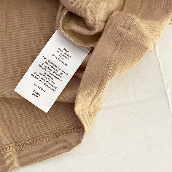 ✨NEW!✨ TALBOTS Women’s Tan Sequin Petite Tank Top - Small - Picture 5 of 10